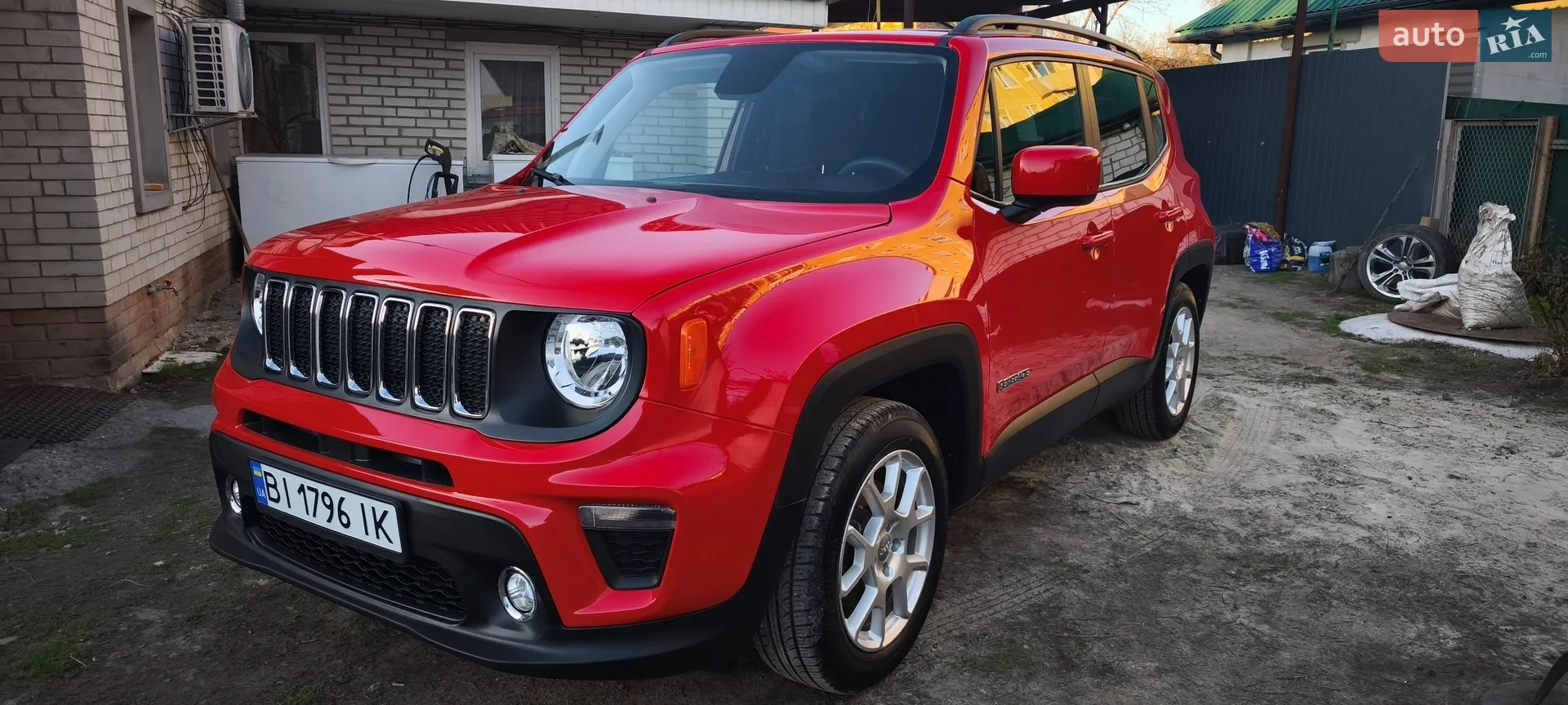 2019 Jeep Renegade - фото 1