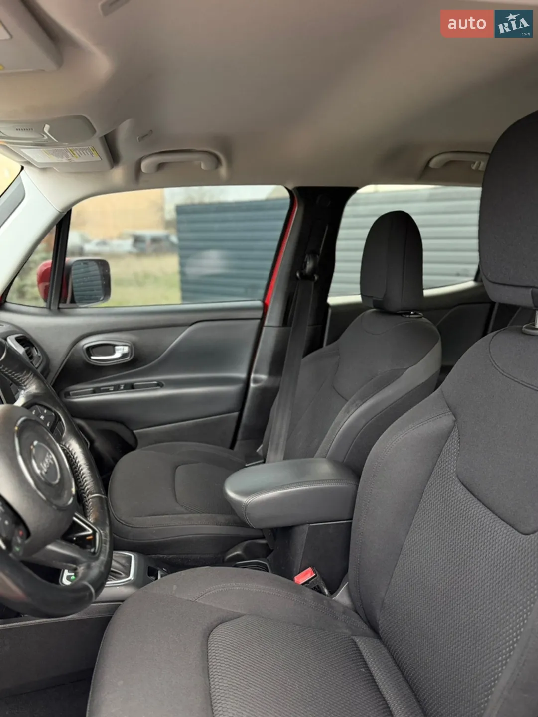 2018 Jeep Renegade - мініатюра 8