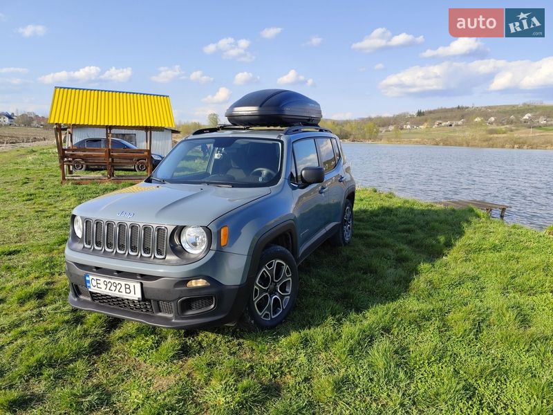 Внедорожник / Кроссовер Jeep Renegade 2016 в Черновцах