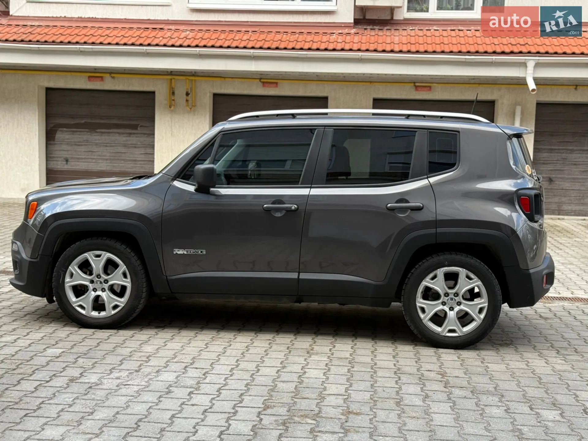 2017 Jeep Renegade - мініатюра 8