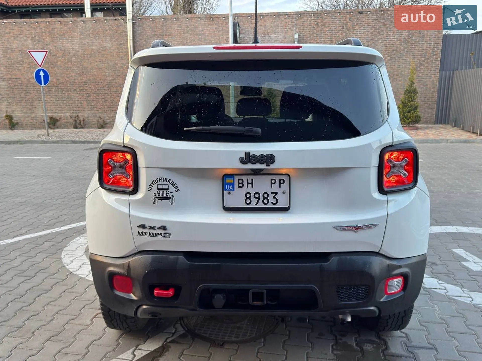 2015 Jeep Renegade - мініатюра 14