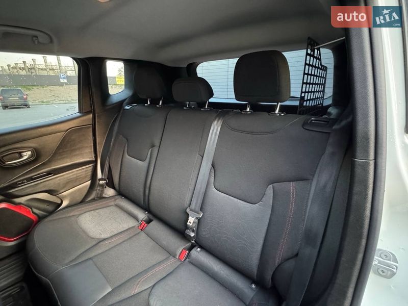 Внедорожник / Кроссовер Jeep Renegade 2015 в Одессе фото 34 Внедорожник / Кроссовер Jeep Renegade 2015 в Одессе