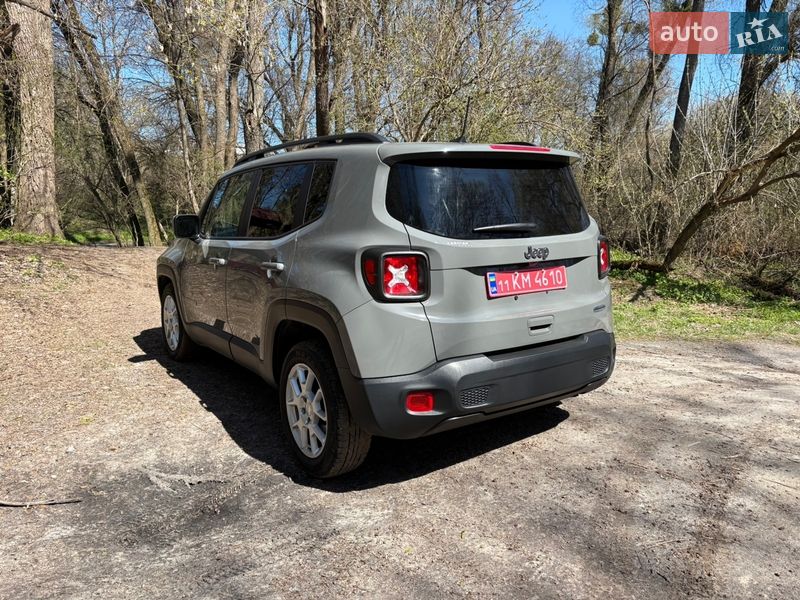 Внедорожник / Кроссовер Jeep Renegade 2019 в Киеве фото 9 Внедорожник / Кроссовер Jeep Renegade 2019 в Киеве