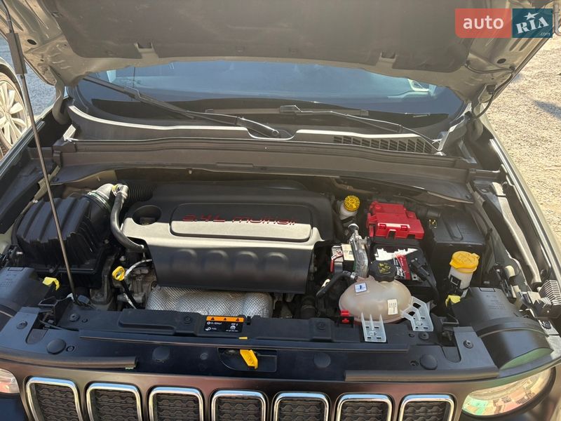 Внедорожник / Кроссовер Jeep Renegade 2019 в Киеве фото 27 Внедорожник / Кроссовер Jeep Renegade 2019 в Киеве