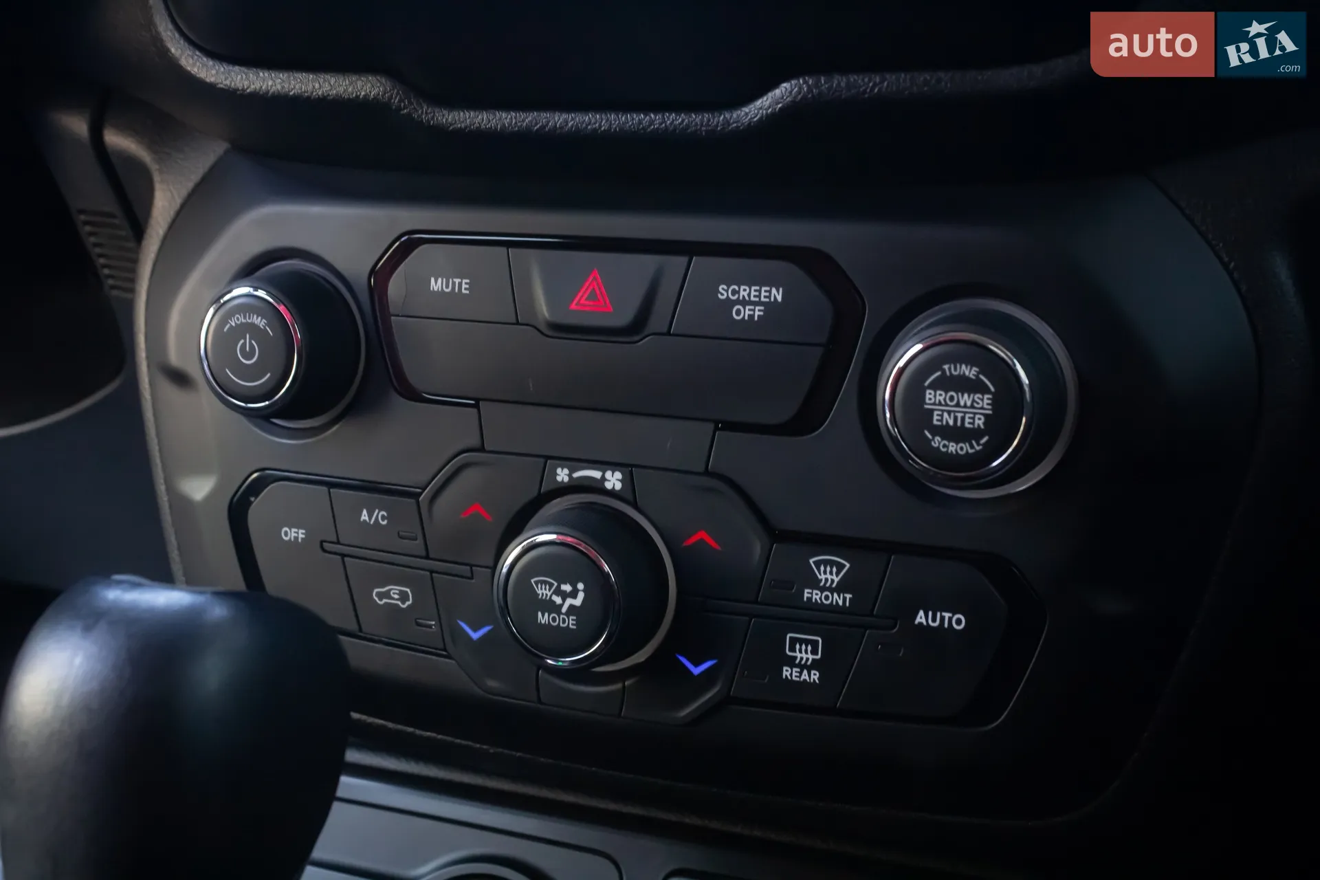 2020 Jeep Renegade - мініатюра 22