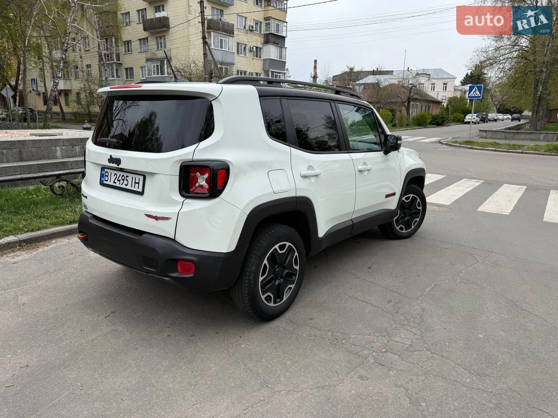 2016 Jeep Renegade - мініатюра 3