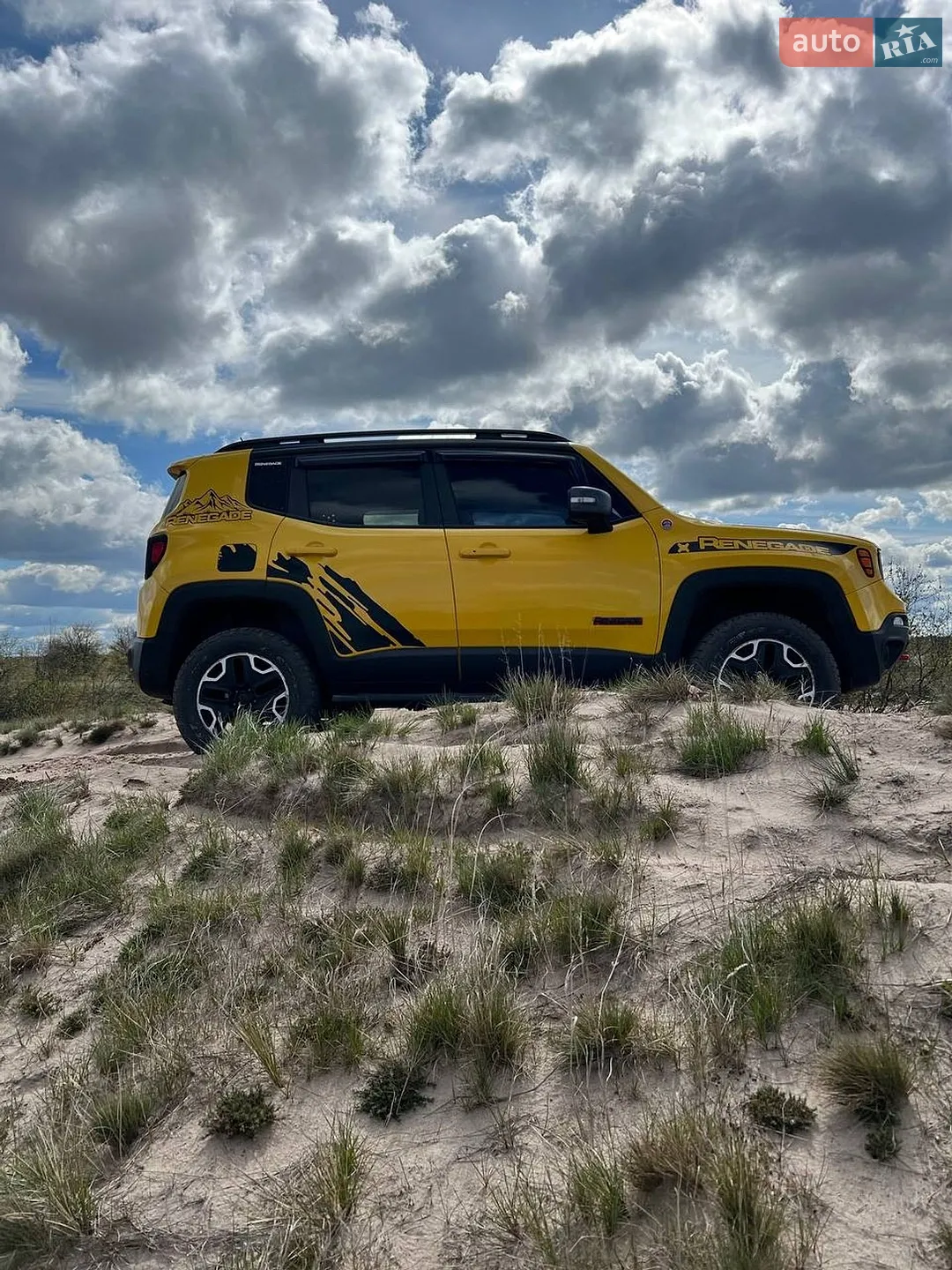 2016 Jeep Renegade - мініатюра 8