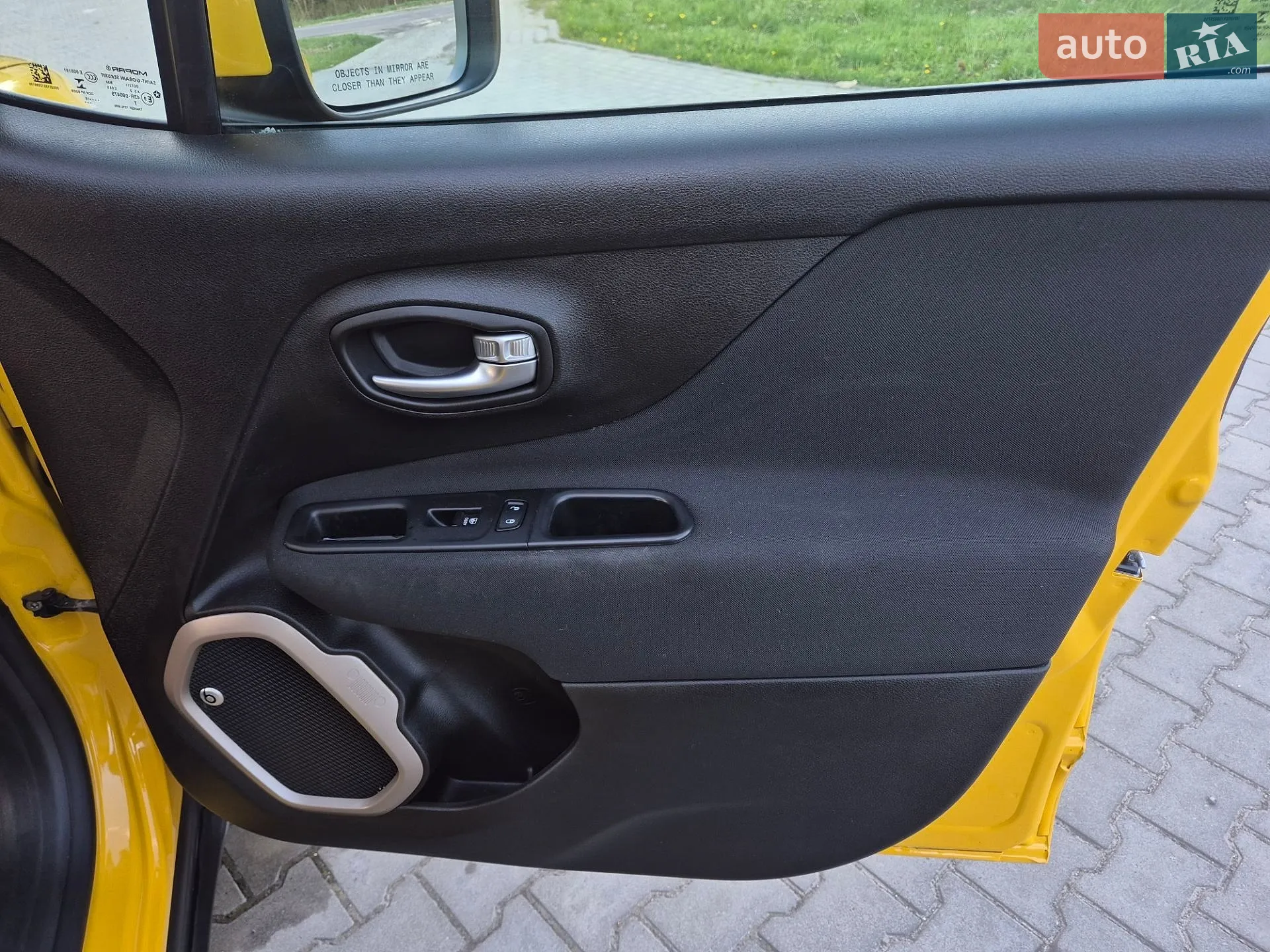 2016 Jeep Renegade - мініатюра 19