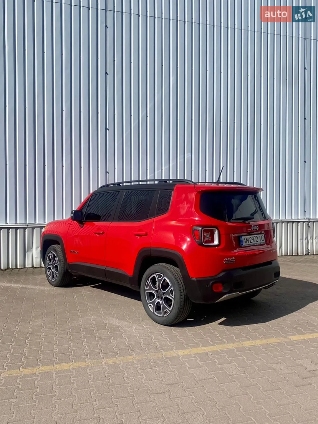 Jeep Renegade 2015 VIN 1C4BU0000FPC38574 фото оголошення 5 з 21