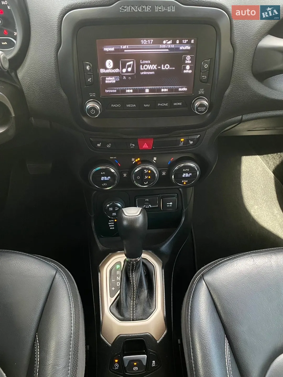 Jeep Renegade 2015 VIN 1C4BU0000FPC38574 фото оголошення 13 з 21