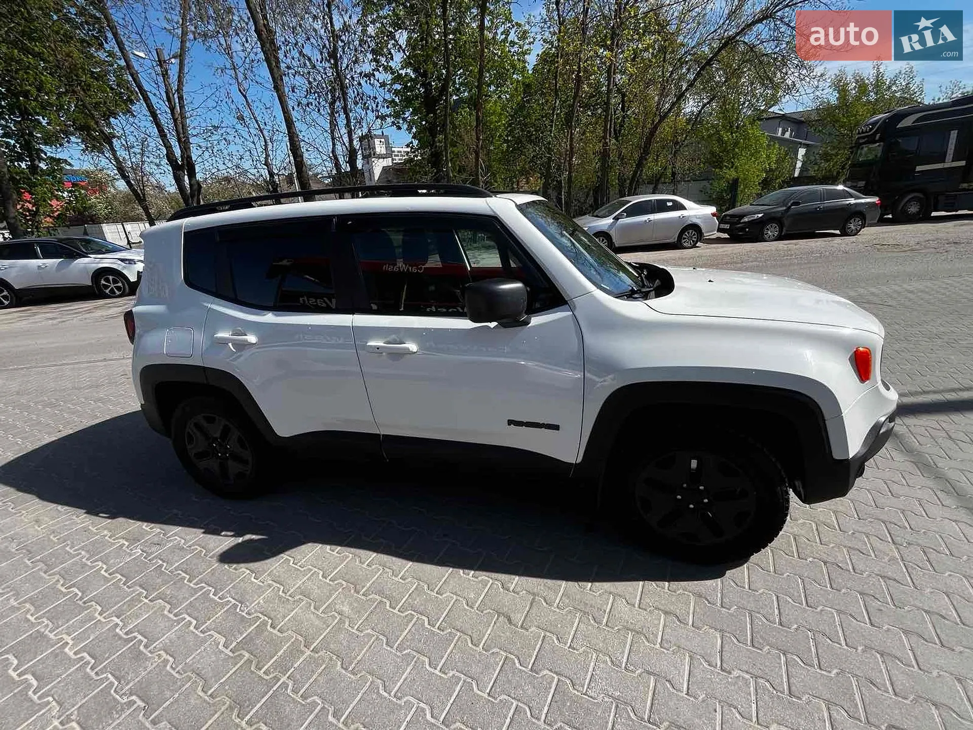 2018 Jeep Renegade - мініатюра 4