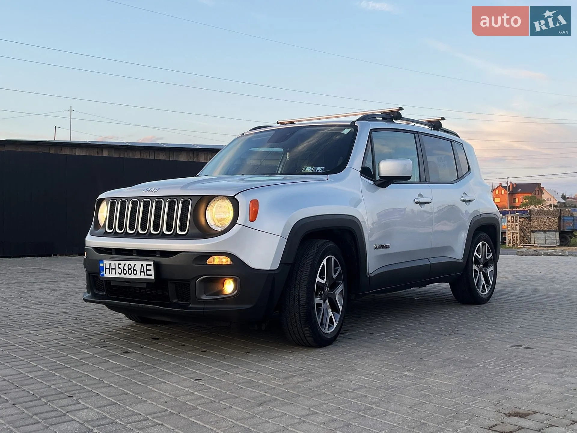 2017 Jeep Renegade - мініатюра 4