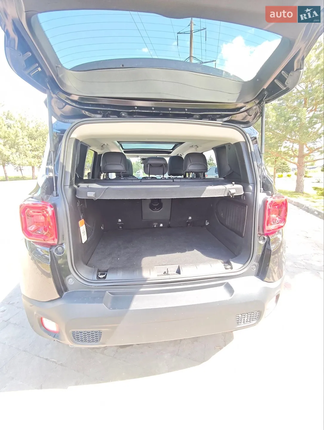 2019 Jeep Renegade - мініатюра 24