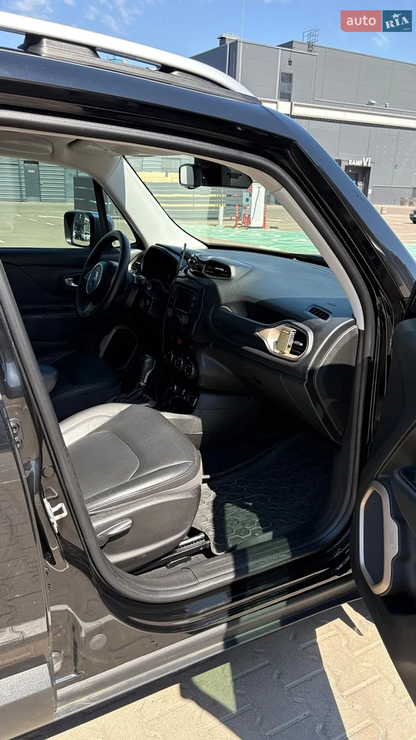 2016 Jeep Renegade - мініатюра 9