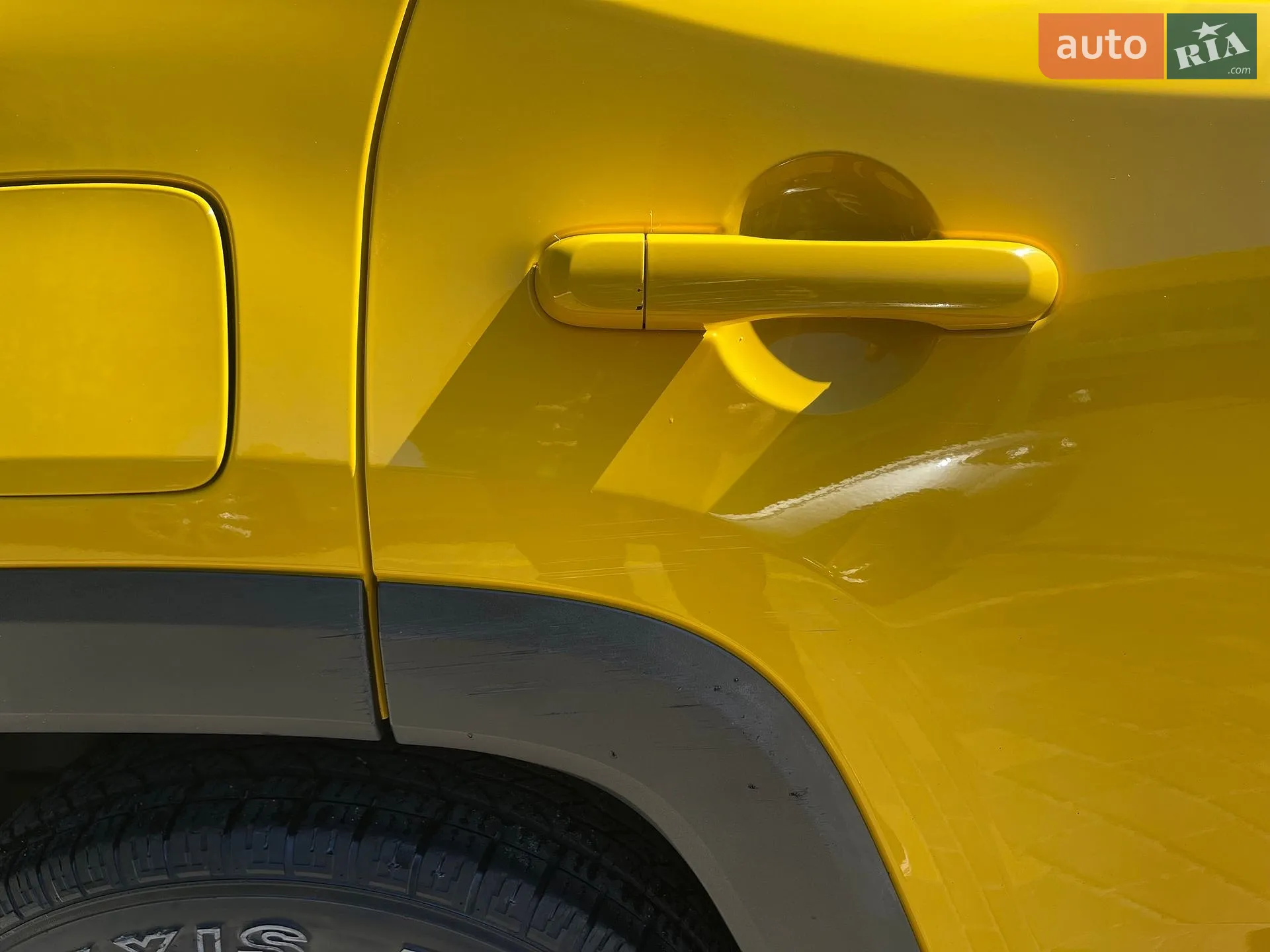 2015 Jeep Renegade - мініатюра 10