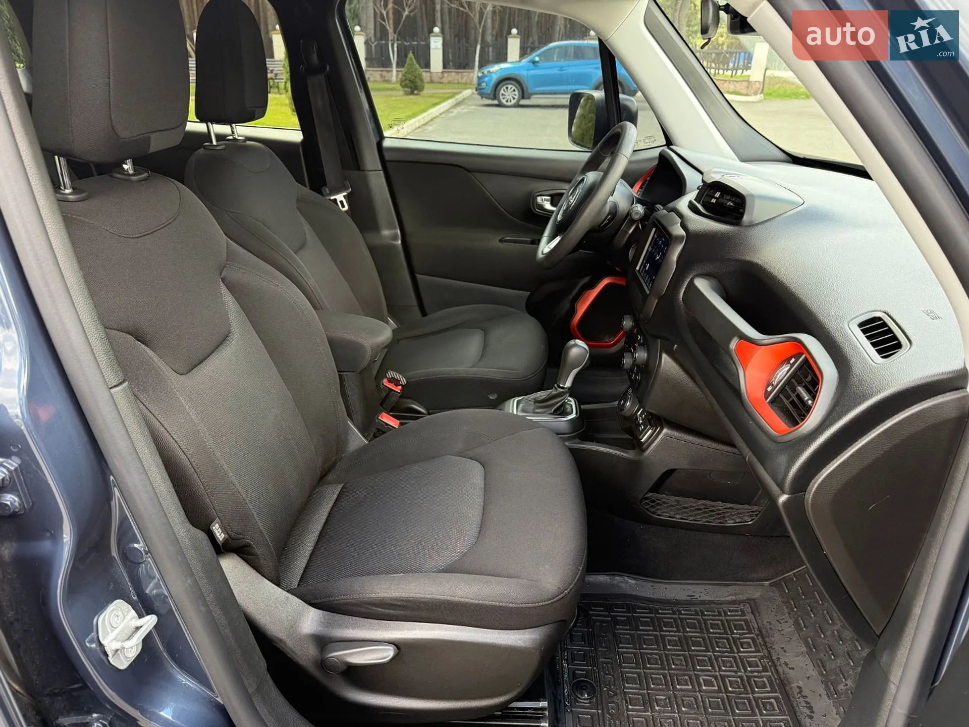 2021 Jeep Renegade - мініатюра 26