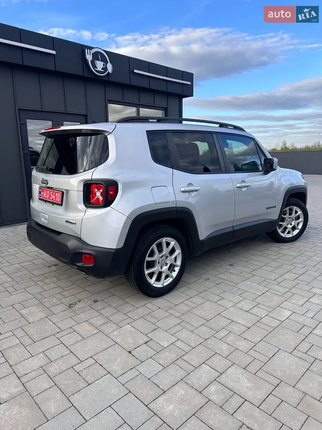 2020 Jeep Renegade - мініатюра 11