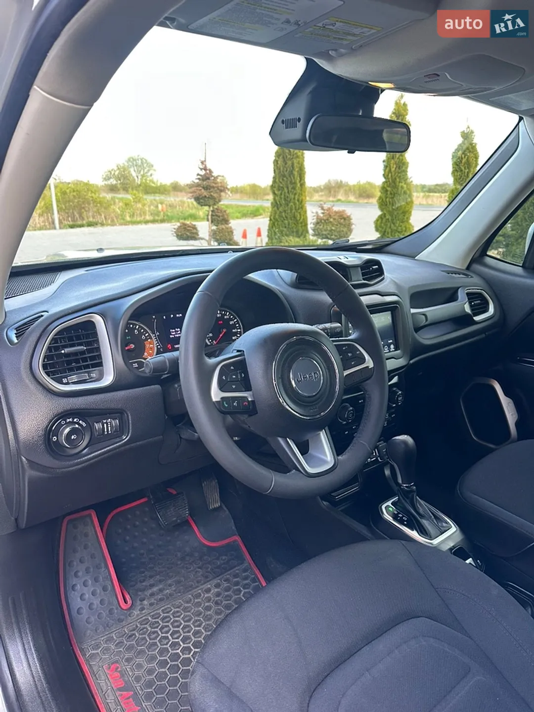 2020 Jeep Renegade - мініатюра 19