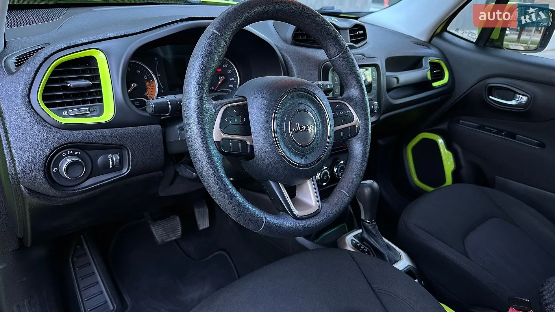 2017 Jeep Renegade - мініатюра 17