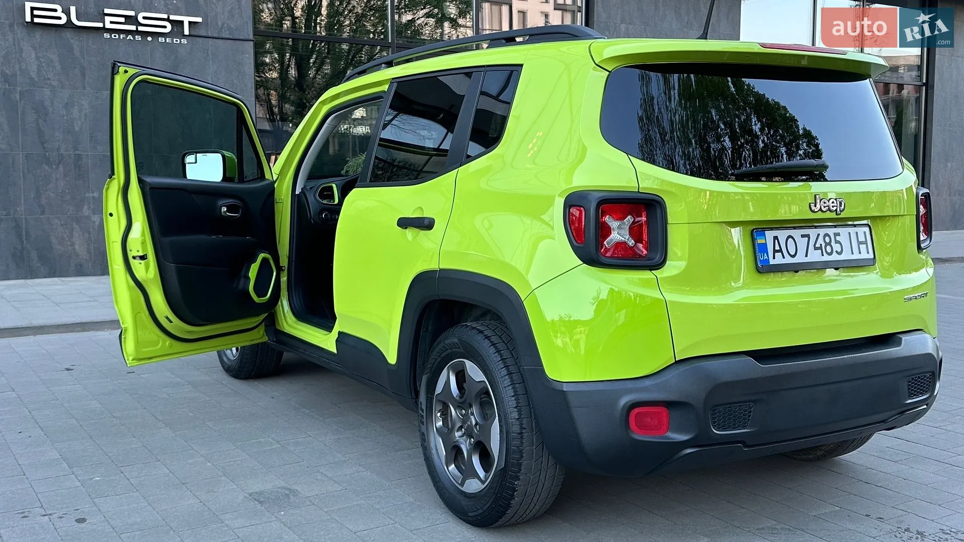 2017 Jeep Renegade - мініатюра 12
