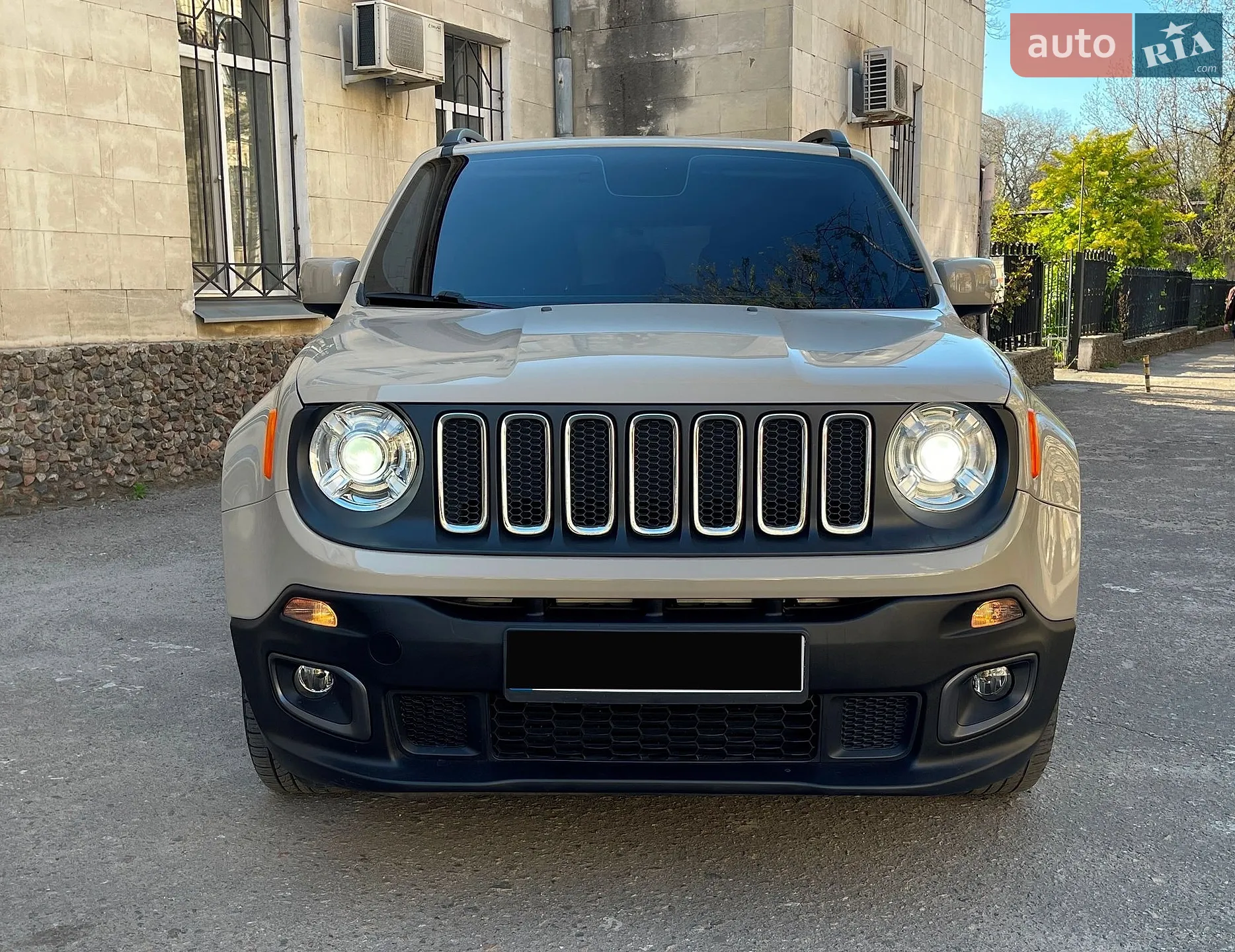 2015 Jeep Renegade - мініатюра 3