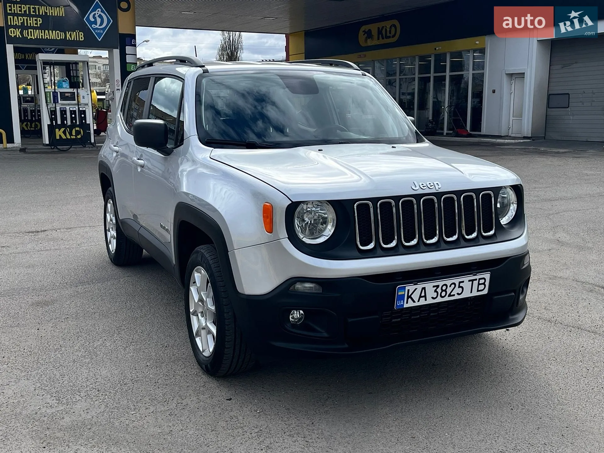 2020 Jeep Renegade - мініатюра 9