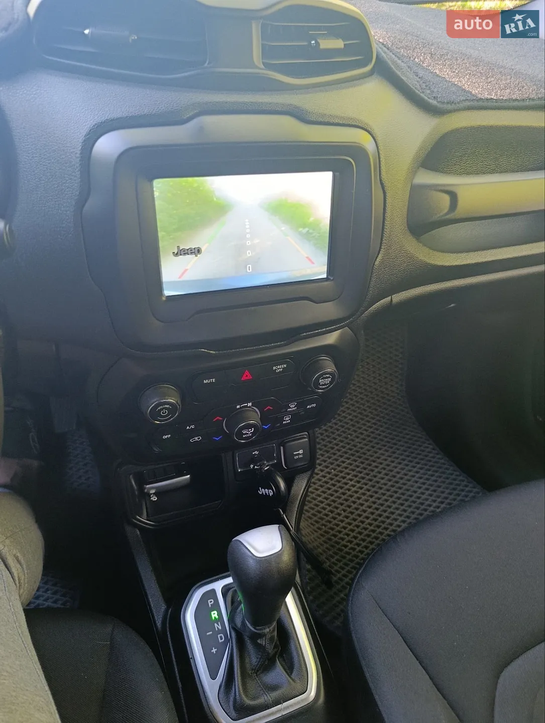 2019 Jeep Renegade - мініатюра 23
