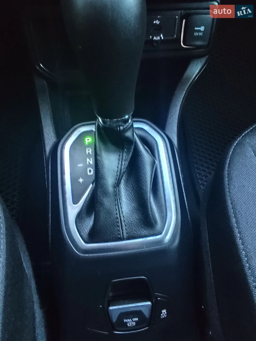 2021 Jeep Renegade - мініатюра 3