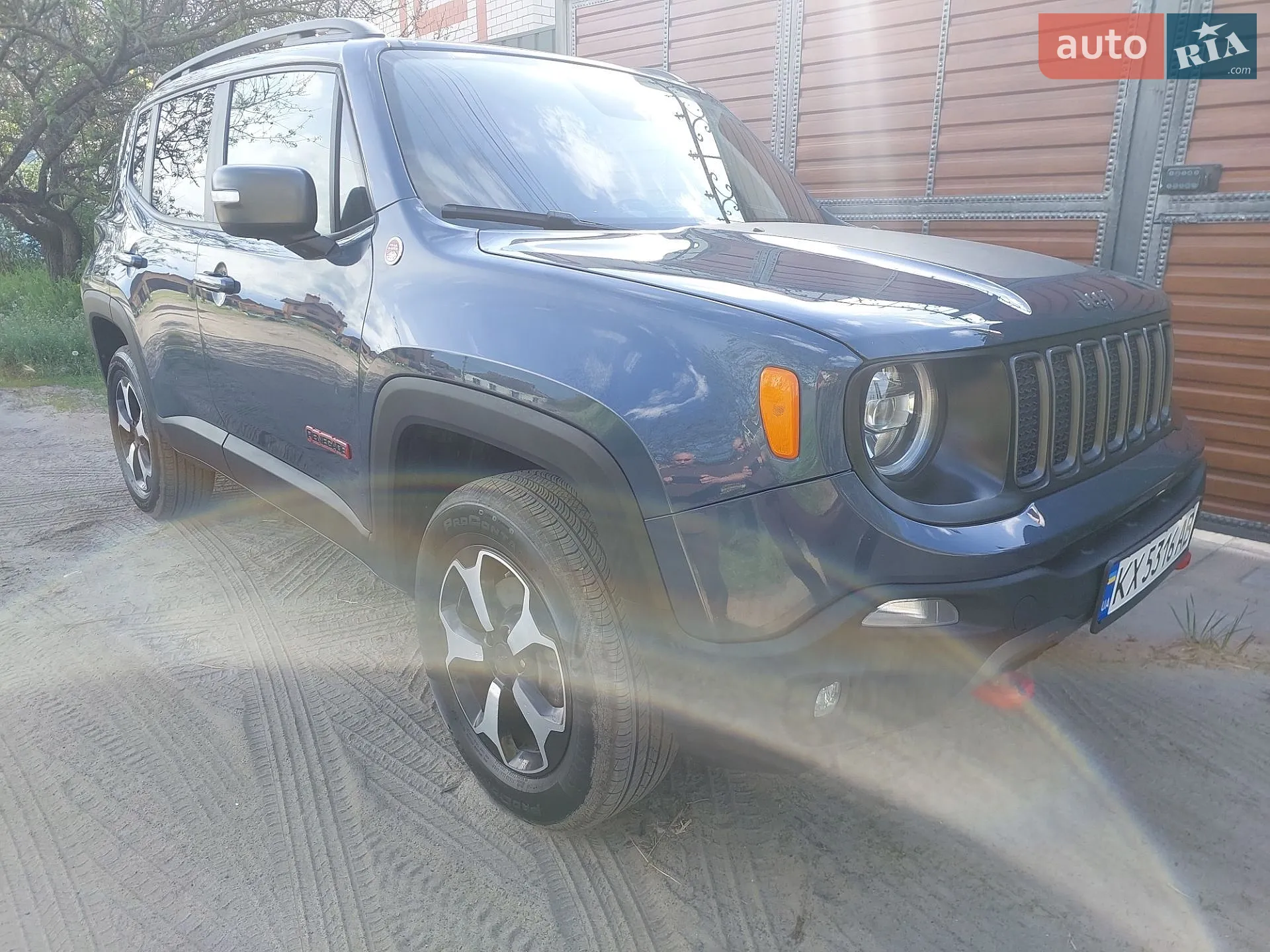 2020 Jeep Renegade - мініатюра 2