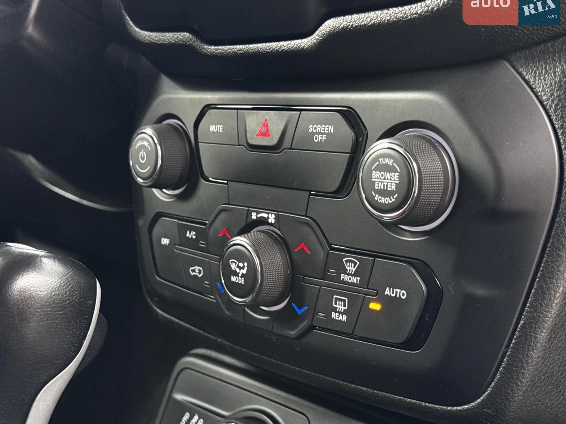 2018 Jeep Renegade - мініатюра 39