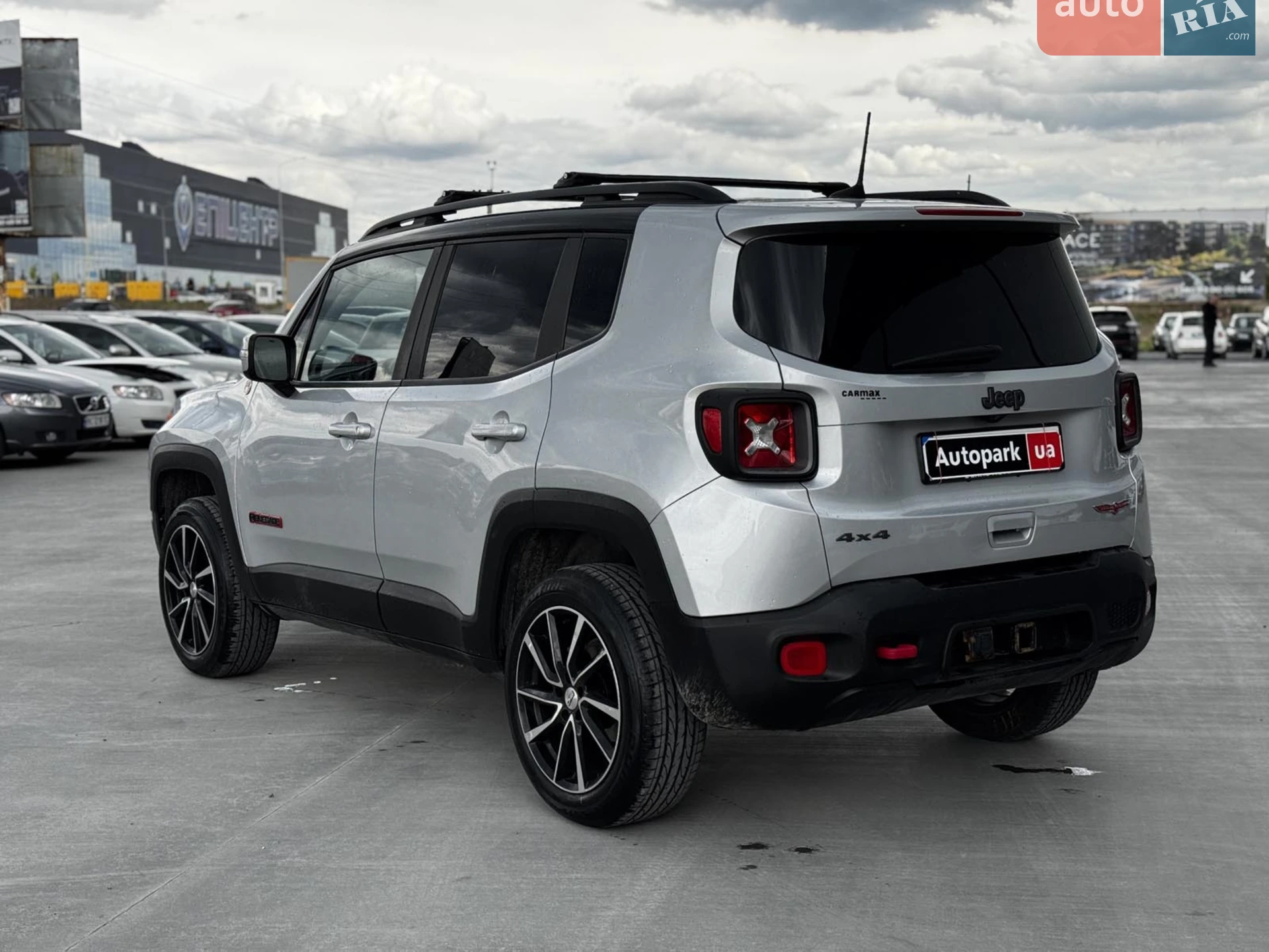 2018 Jeep Renegade - мініатюра 13