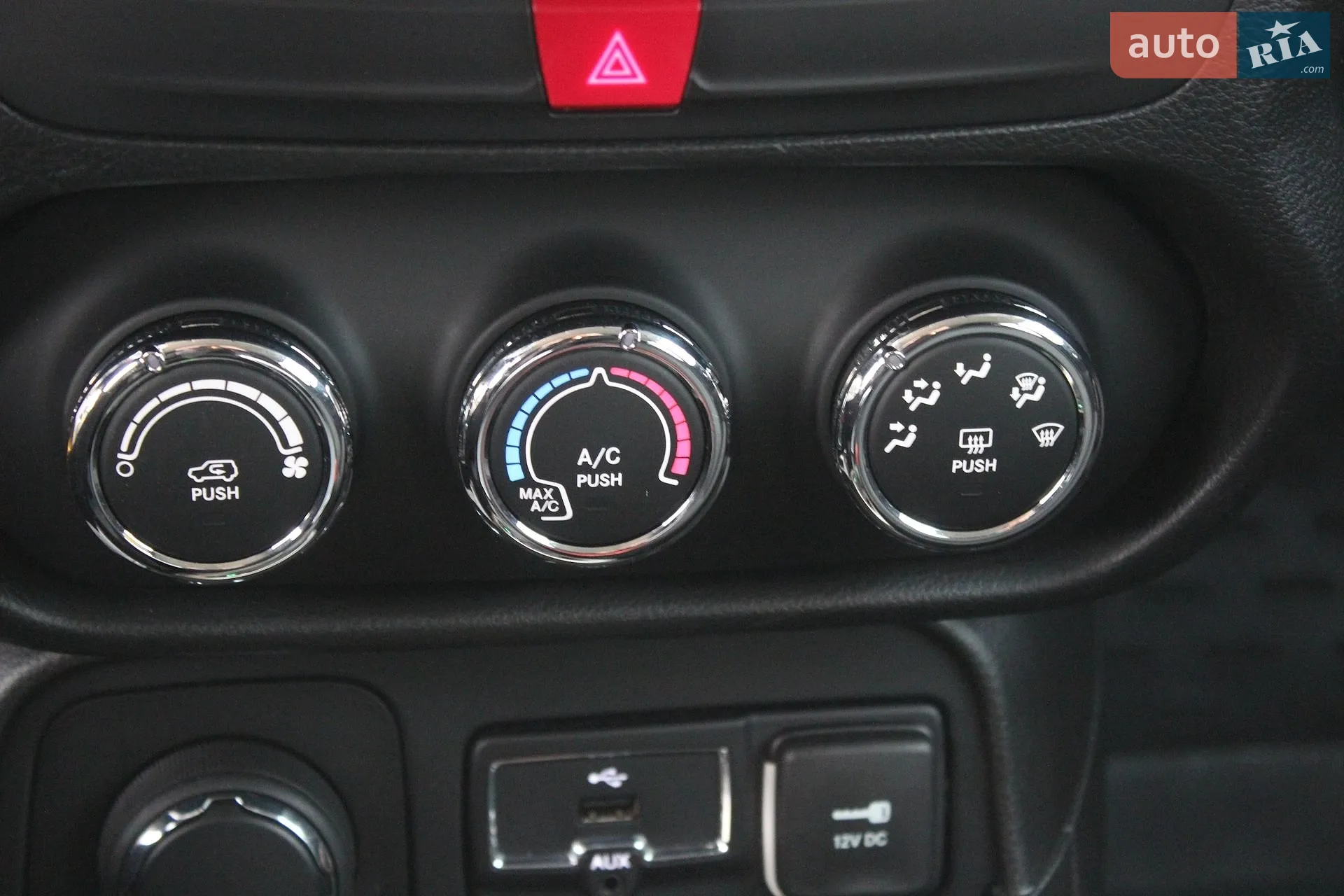 2016 Jeep Renegade - мініатюра 36