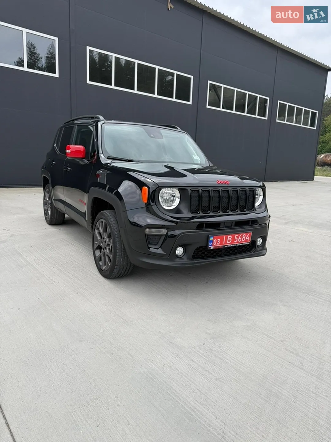 2023 Jeep Renegade - фото 1