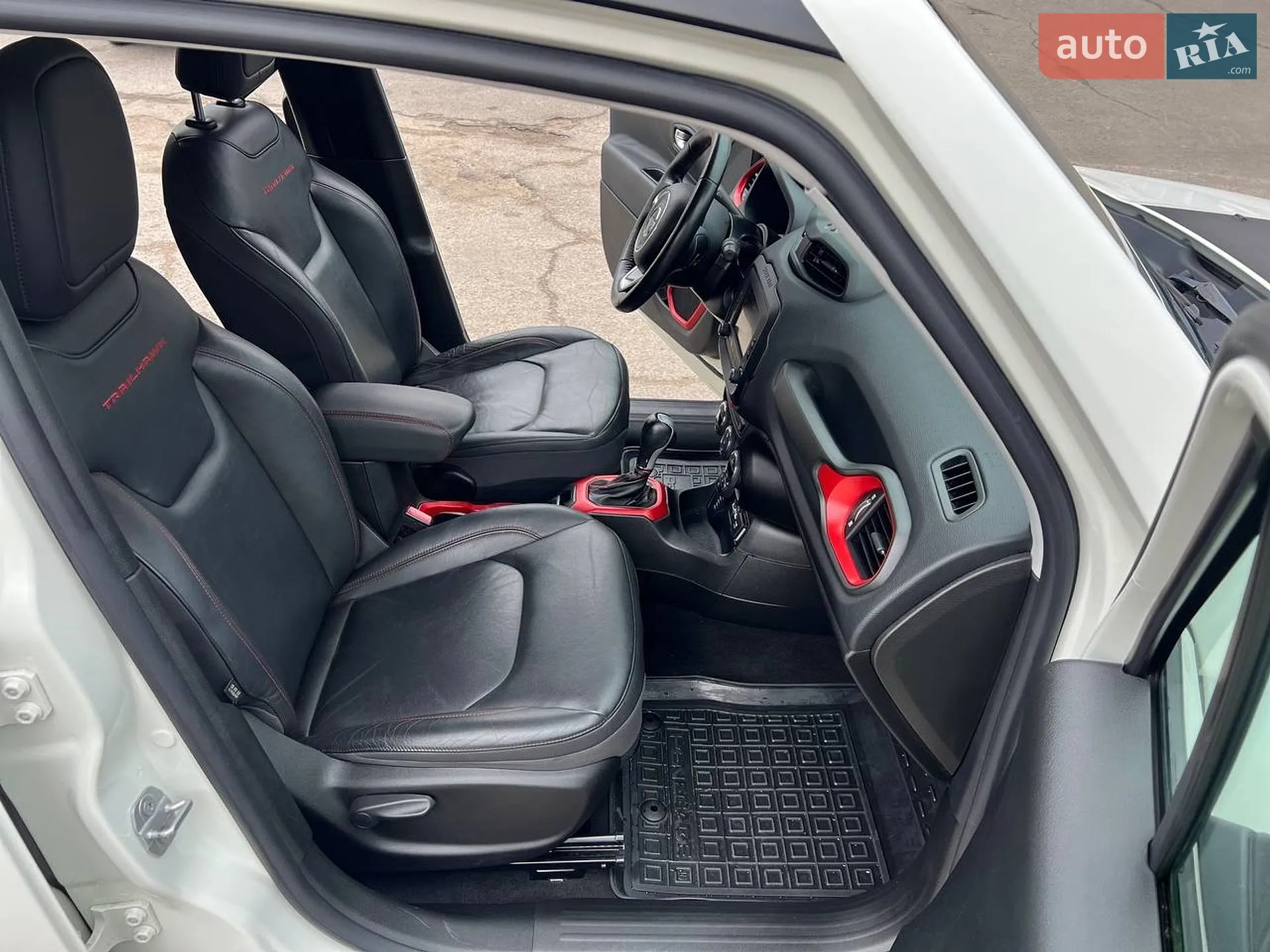 2016 Jeep Renegade - мініатюра 24