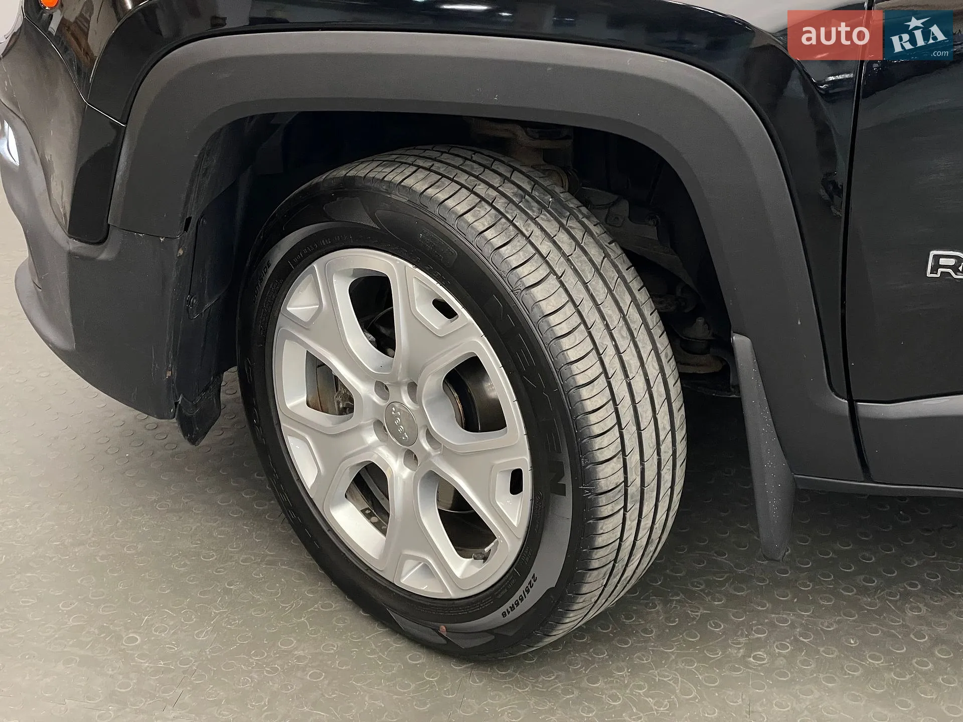 2015 Jeep Renegade - мініатюра 10