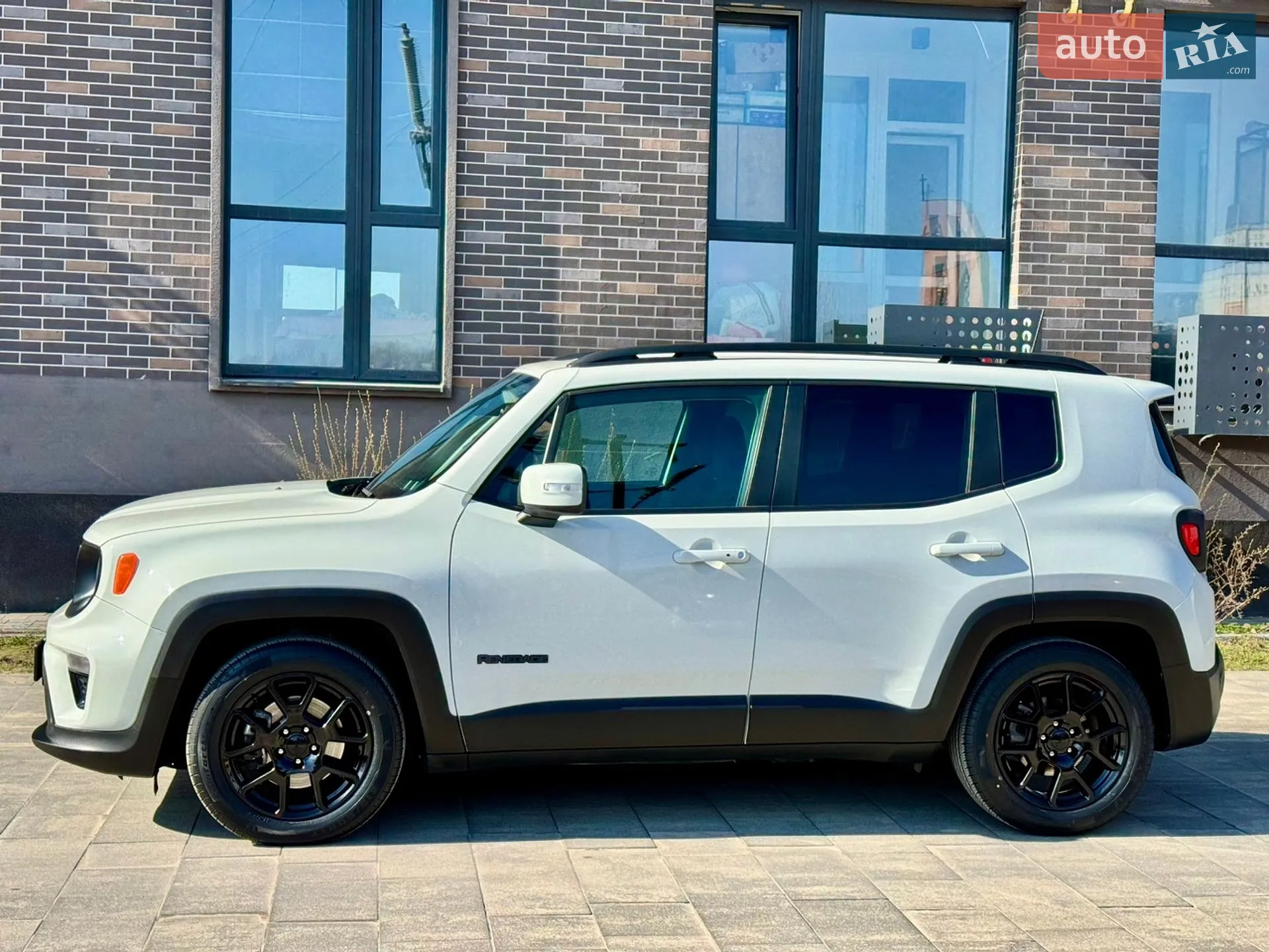 2019 Jeep Renegade - мініатюра 4