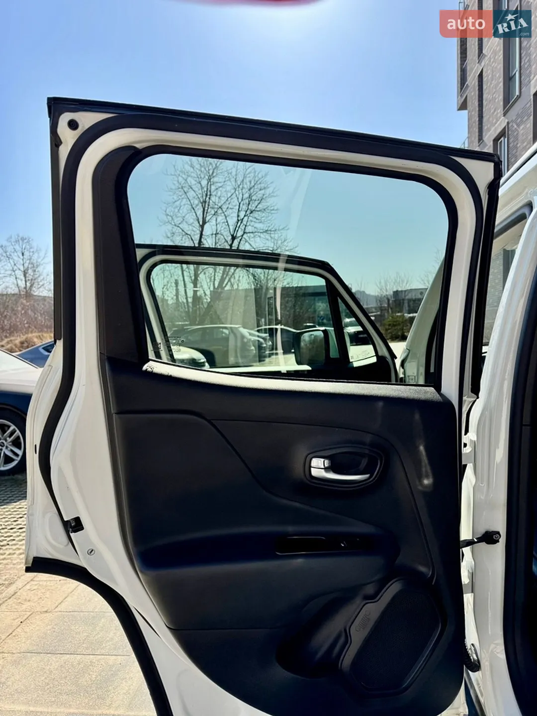 2019 Jeep Renegade - мініатюра 15