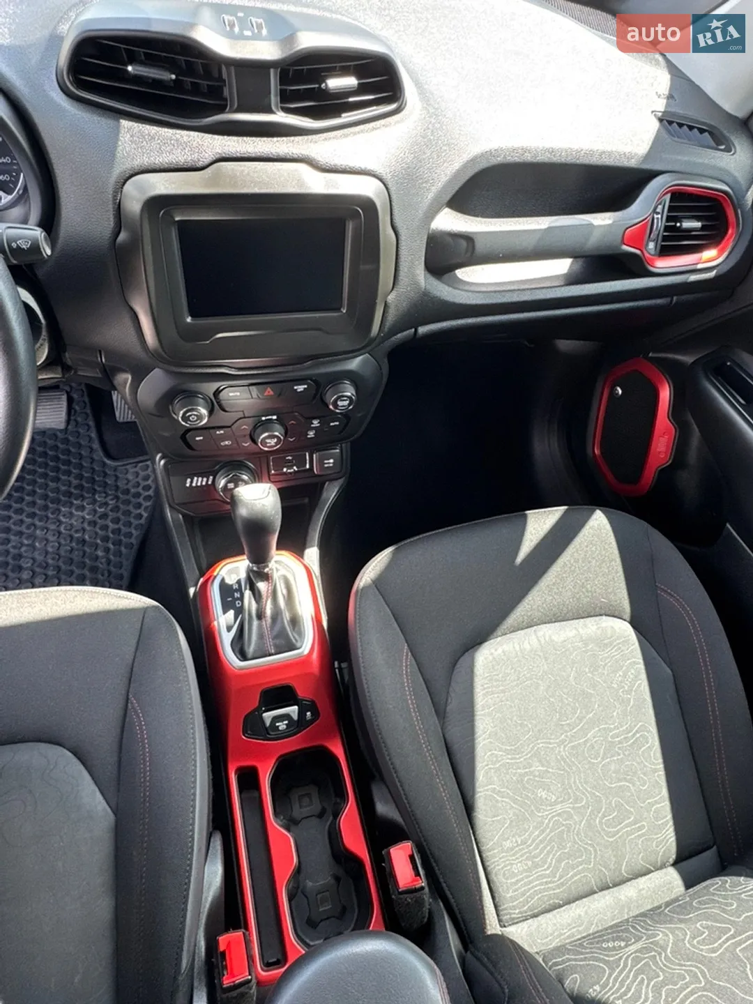 2018 Jeep Renegade - мініатюра 20