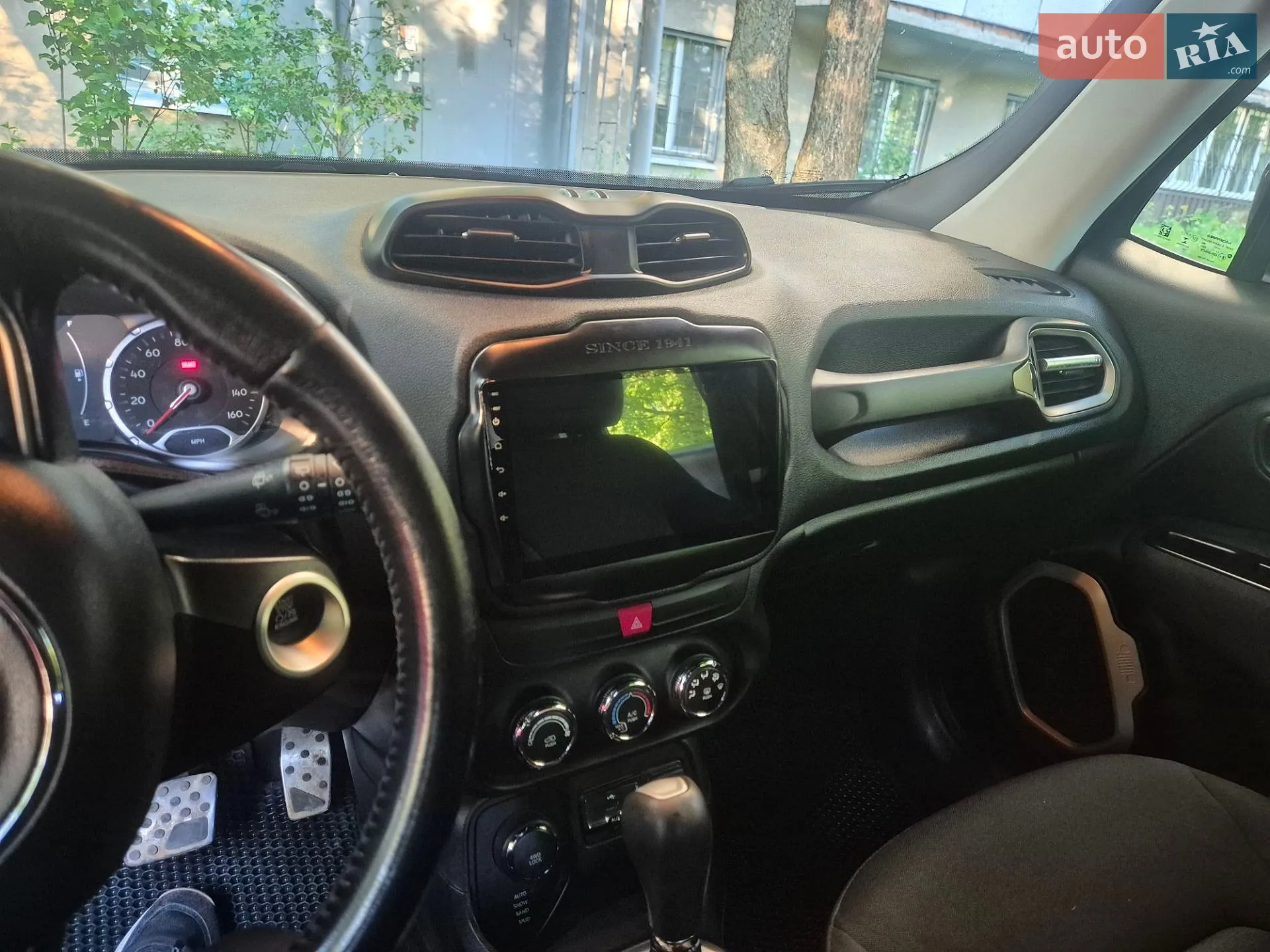 2016 Jeep Renegade - мініатюра 12