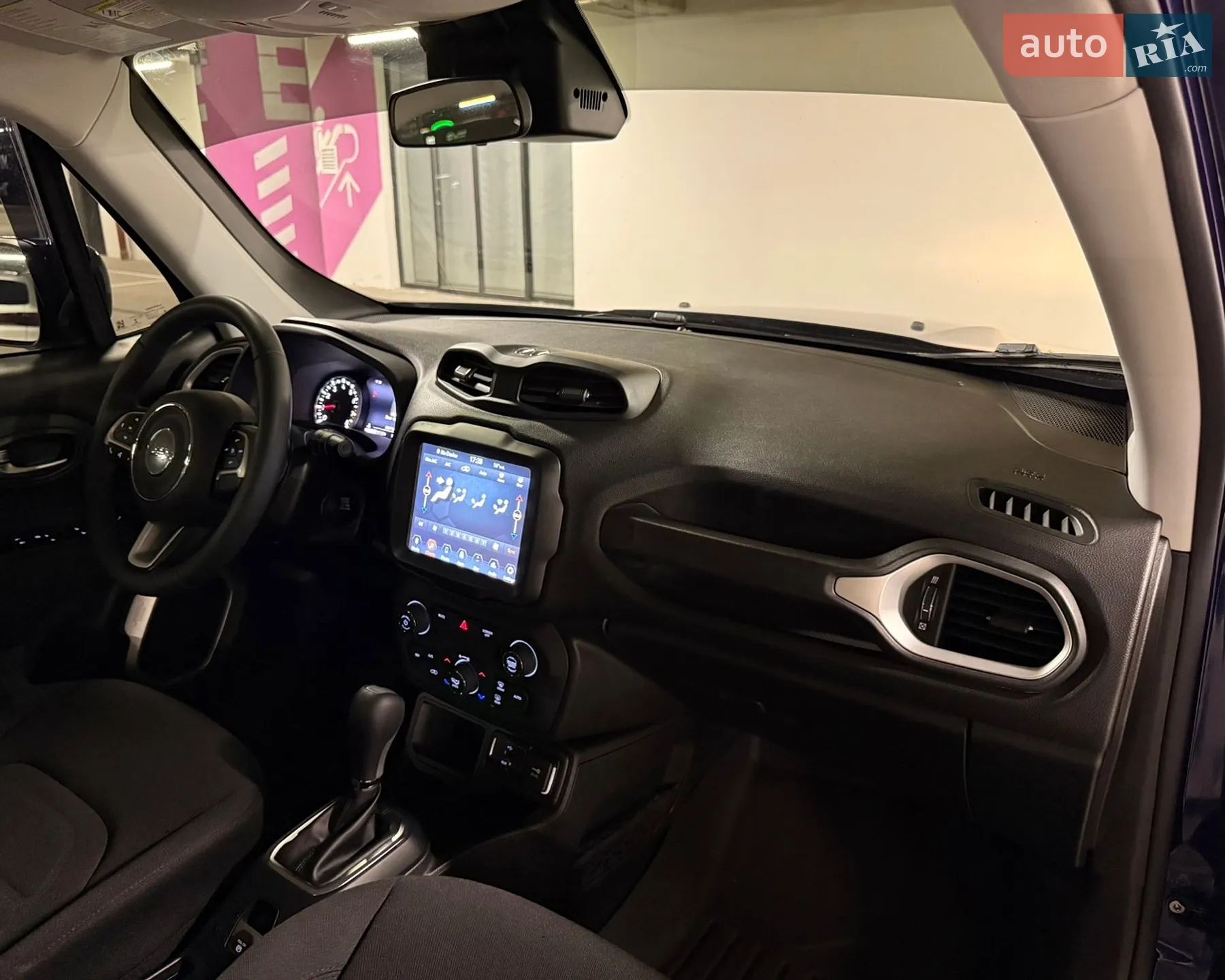 2018 Jeep Renegade - мініатюра 38