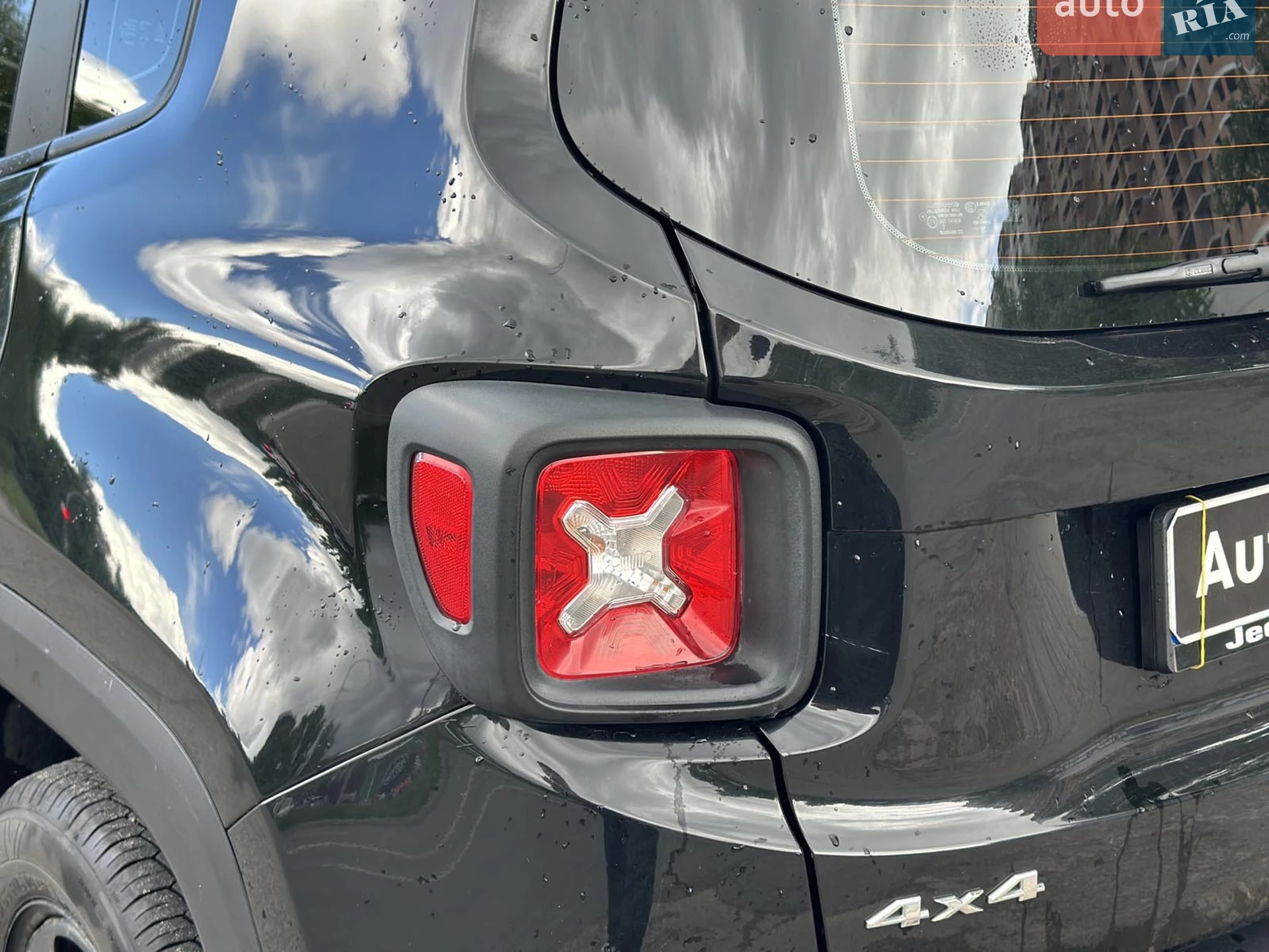 2015 Jeep Renegade - мініатюра 9