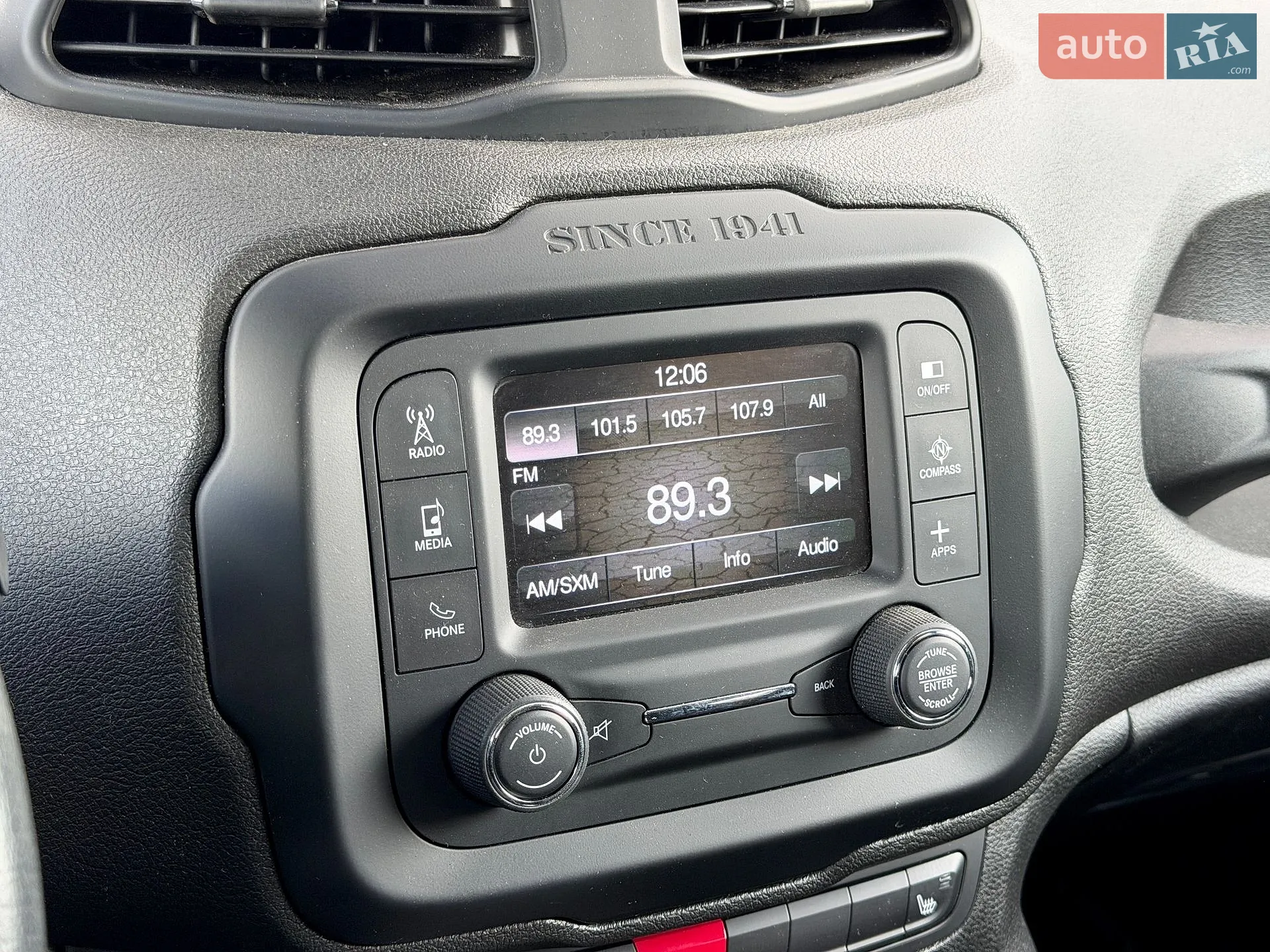 2016 Jeep Renegade - мініатюра 19
