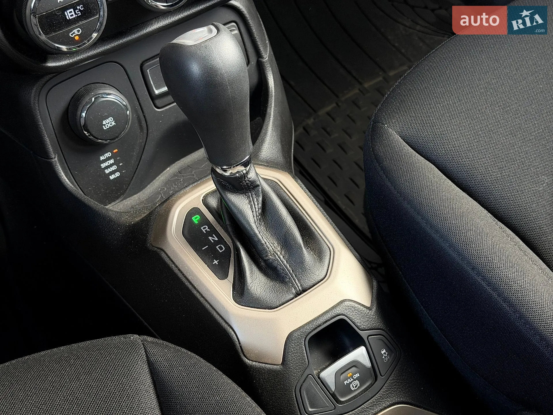 2016 Jeep Renegade - мініатюра 22
