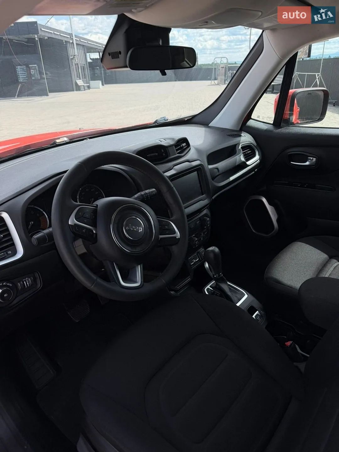2020 Jeep Renegade - мініатюра 7