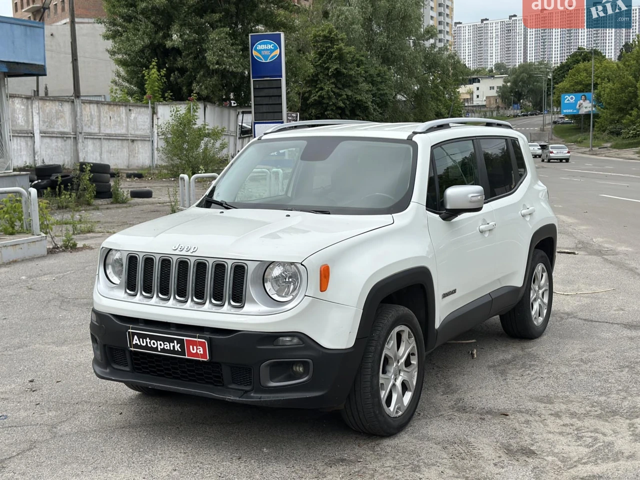 2015 Jeep Renegade - мініатюра 13