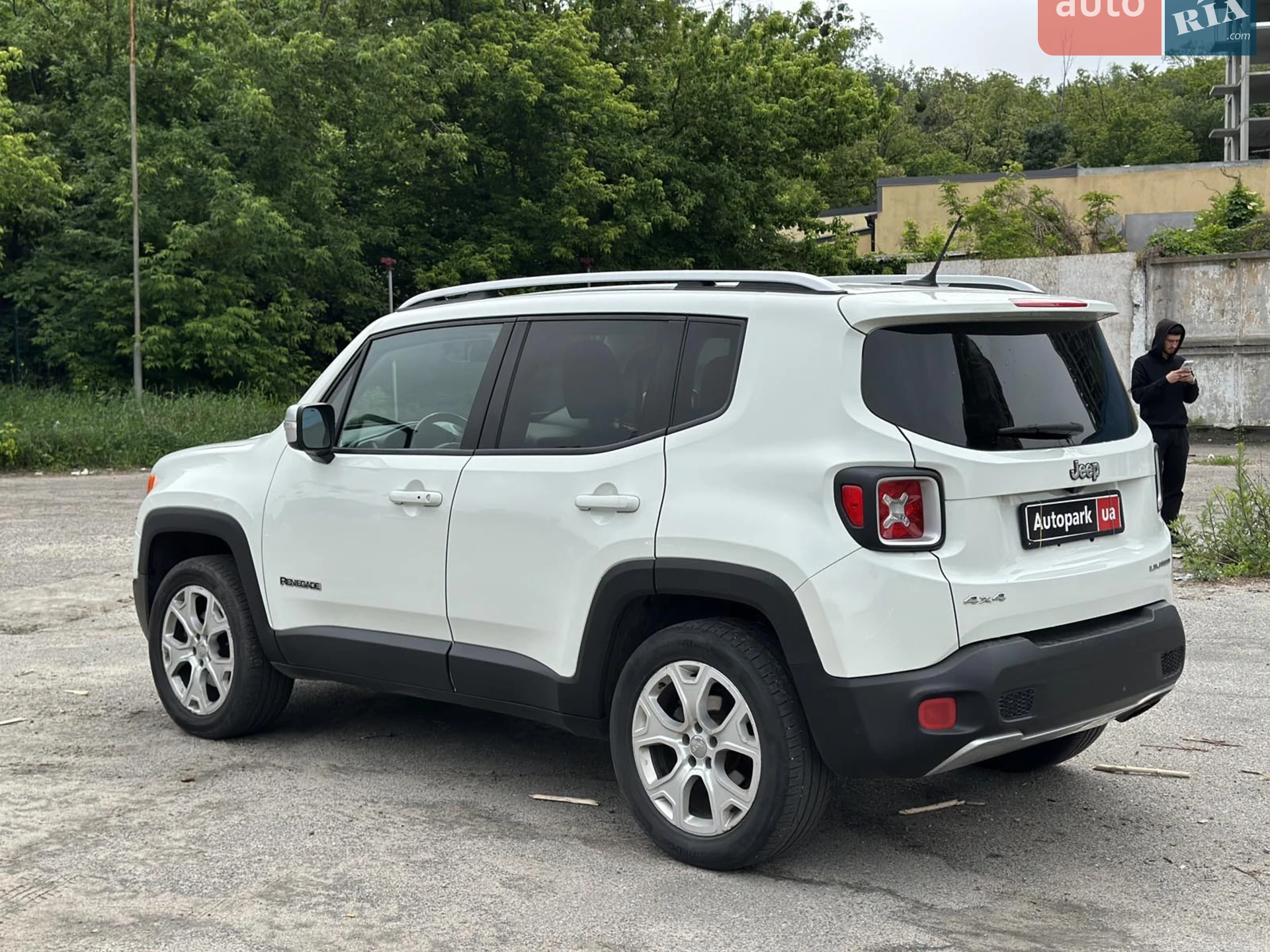 2015 Jeep Renegade - мініатюра 9