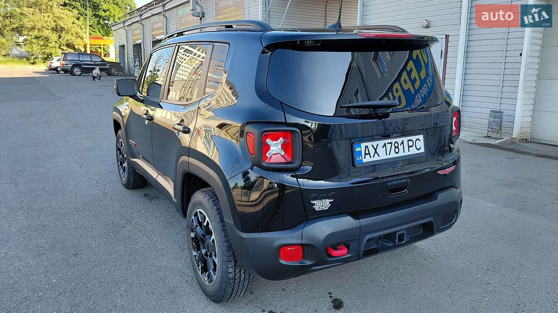 2023 Jeep Renegade - мініатюра 12