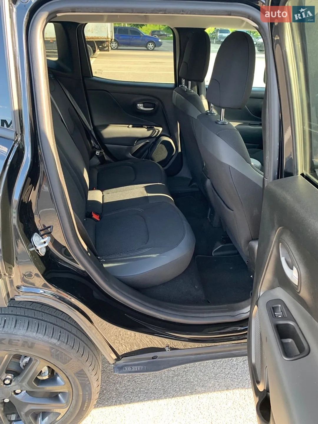 2023 Jeep Renegade - мініатюра 15