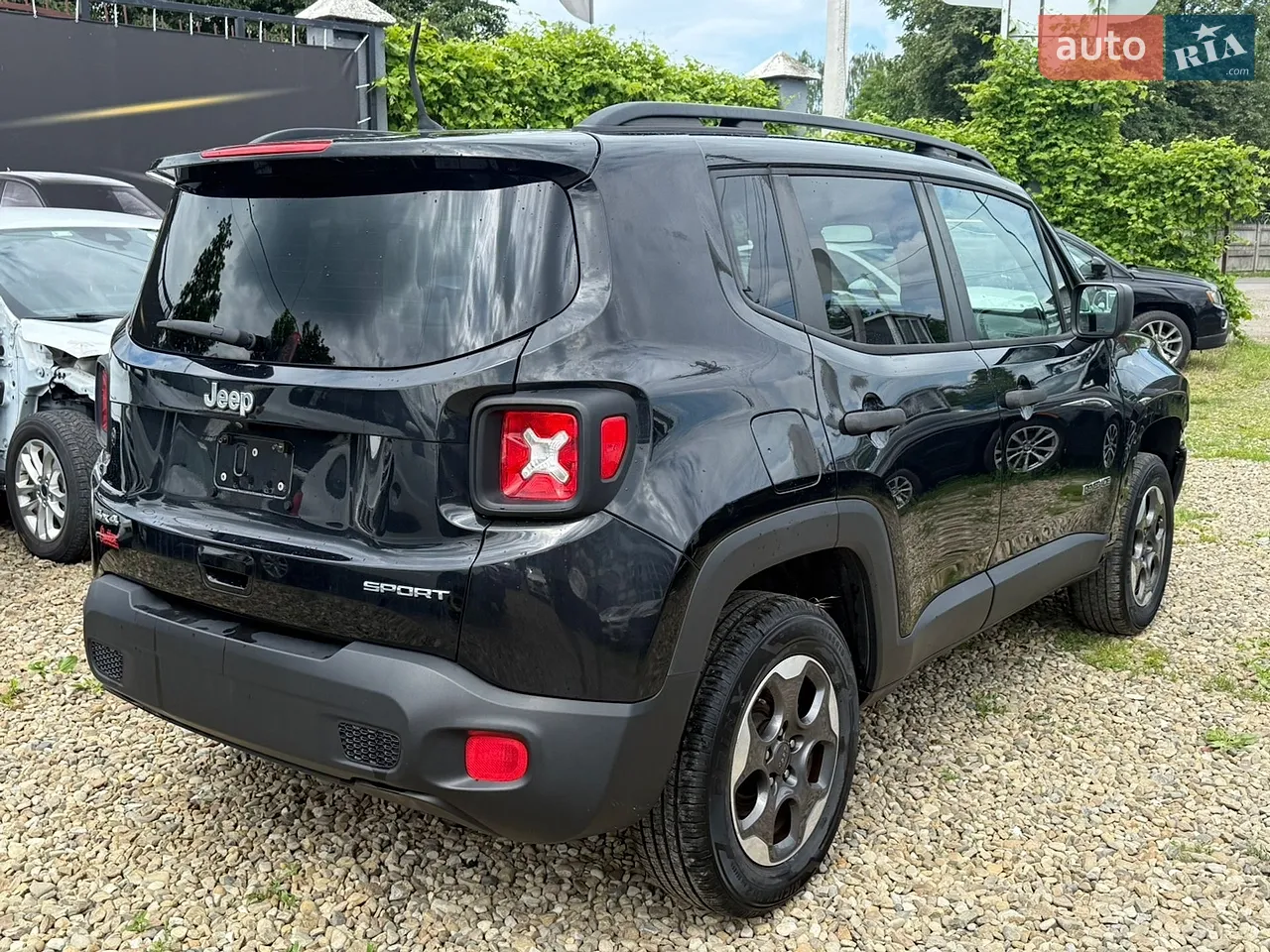 2016 Land Rover Discovery - мініатюра 65
