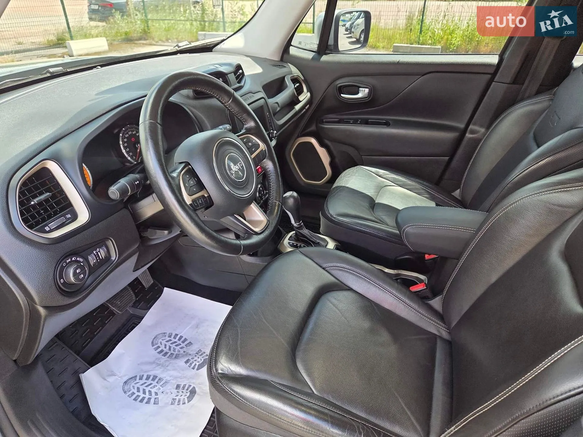 2016 Jeep Renegade - мініатюра 14